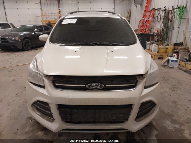 1FMCU9J9XEUE37566 Ford Escape Titanium