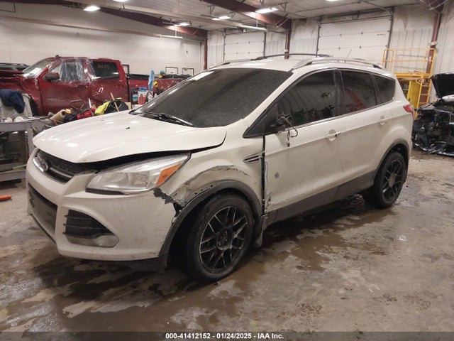 1FMCU9J9XEUE37566 Ford Escape Titanium