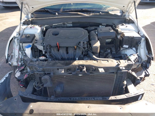 KIA Optima Lx 2018 5XXGT4L30JG271255 Image 10