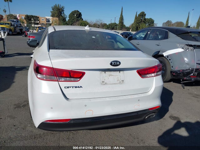KIA Optima Lx 2018 5XXGT4L30JG271255 Image 17