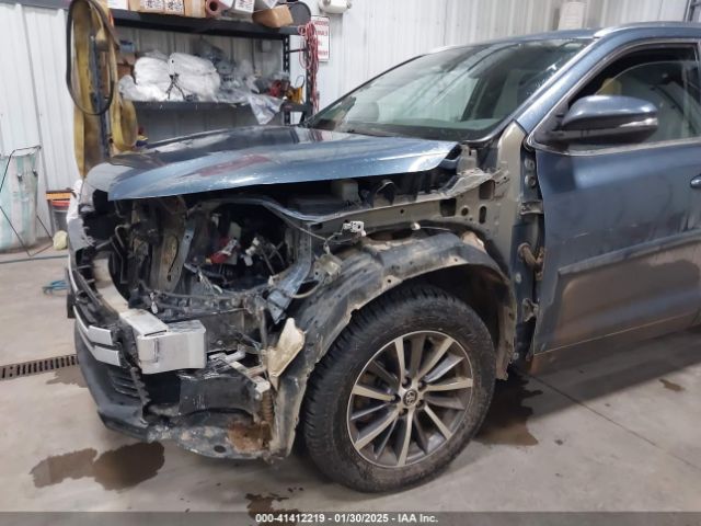 5TDJZRFH1KS963520 Toyota Highlander Xle