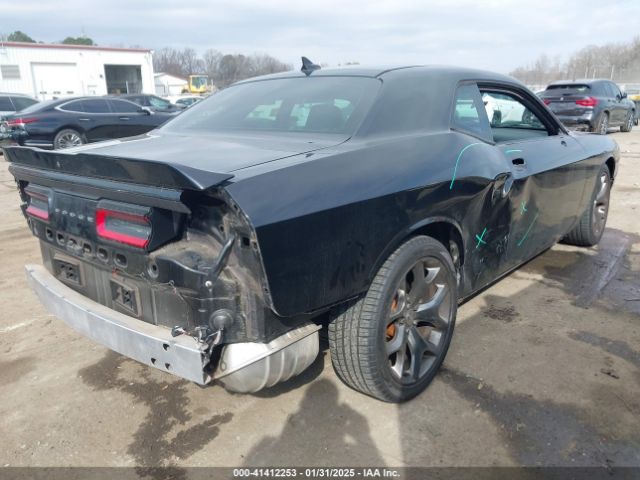 2C3CDZBG9FH775423 Dodge Challenger Sxt Plus
