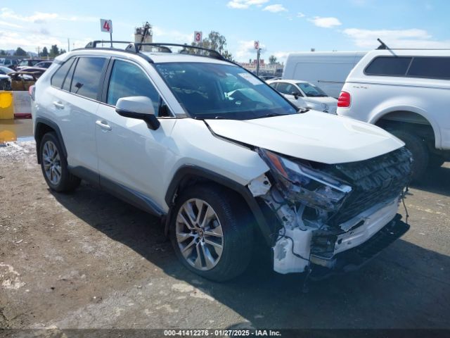 2T3C1RFV4NW233139 auction archive image