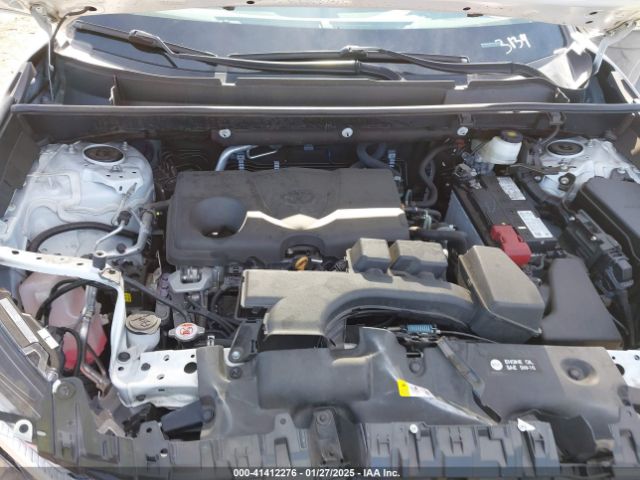2T3C1RFV4NW233139 Toyota Rav4 Xle Premium