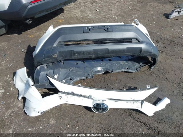 2T3C1RFV4NW233139 Toyota Rav4 Xle Premium