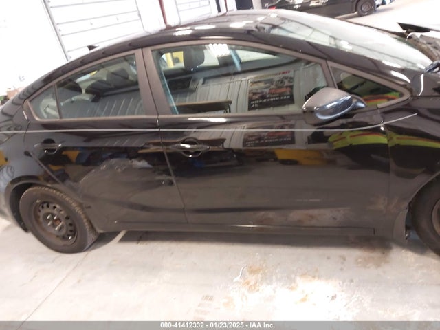 KIA FORTE LX 2017 3KPFK4A78HE043432 Image 14