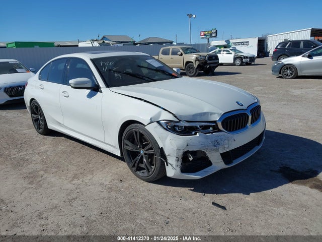3MW5R1J04N8C30165 BMW 330I