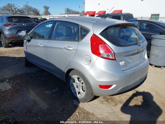 Ford FIESTA SE 2014 3FADP4EJXEM114748 Image 3