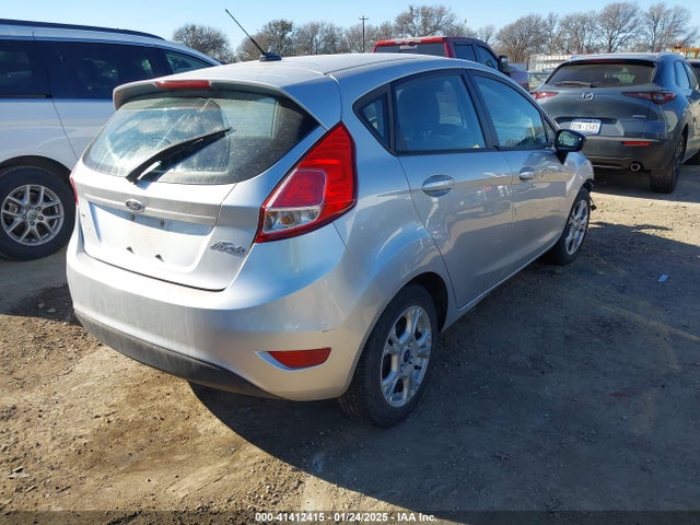 Ford FIESTA SE 2014 3FADP4EJXEM114748 Image 4