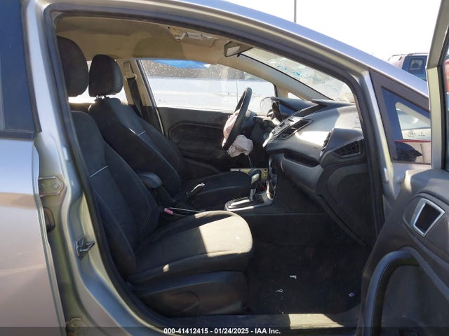 Ford FIESTA SE 2014 3FADP4EJXEM114748 Image 5