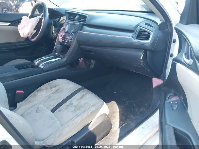 Продаж на аукціоні авто 2017 Honda Civic Lx, vin: 2HGFC2F58HH515871, номер лоту: 41412461