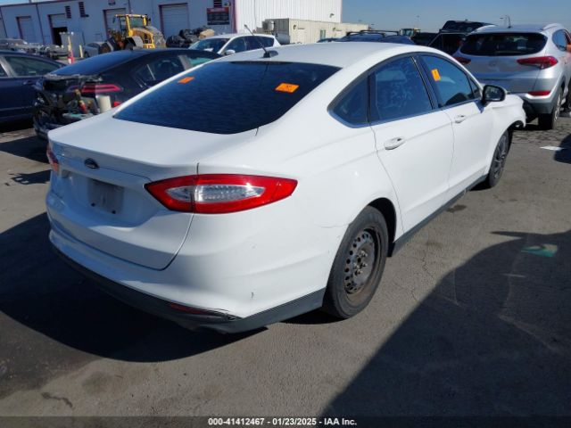 3FA6P0G7XER158108 Ford FUSION S