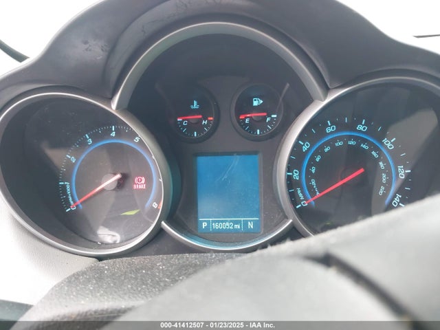 1G1PA5SH6F7137433 Chevrolet Cruze Ls Auto