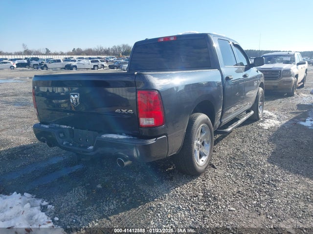 41412588 :رقم المزاد ، 1C6RR7KT0GS110601 vin ، 2016 Ram 1500 Express مزاد بيع