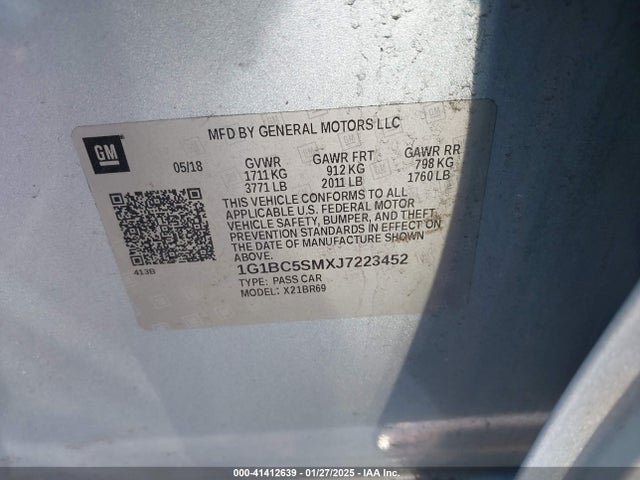 1G1BC5SMXJ7223452 Chevrolet Cruze Ls Auto