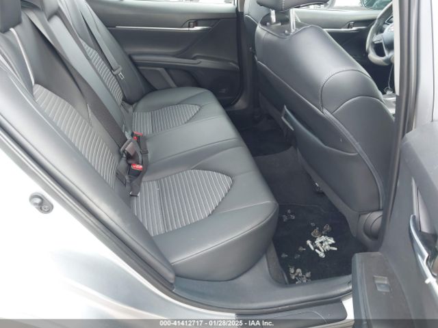 4T1S11AK8NU660651 Toyota CAMRY SE