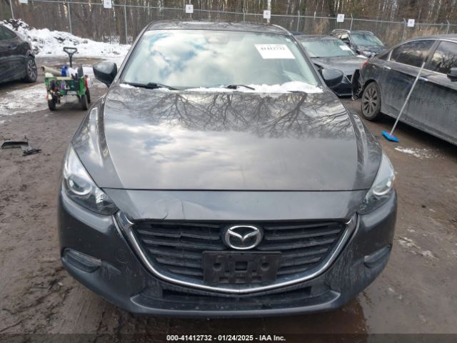 3MZBN1V35JM174323 Mazda Mazda3 Touring