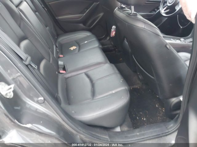 3MZBN1V35JM174323 Mazda Mazda3 Touring