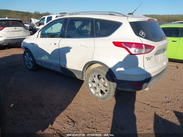 Ford Escape Titanium 2016 1FMCU0J90GUC19344 Image 3