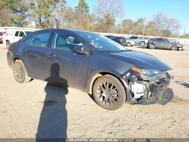 Toyota COROLLA LE 2019 5YFBURHE1KP939149 Image 1