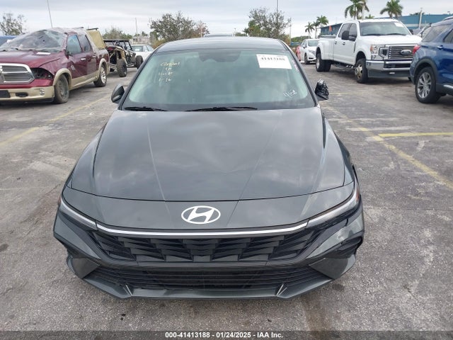 KMHLM4DG9RU663116 Hyundai ELANTRA SEL