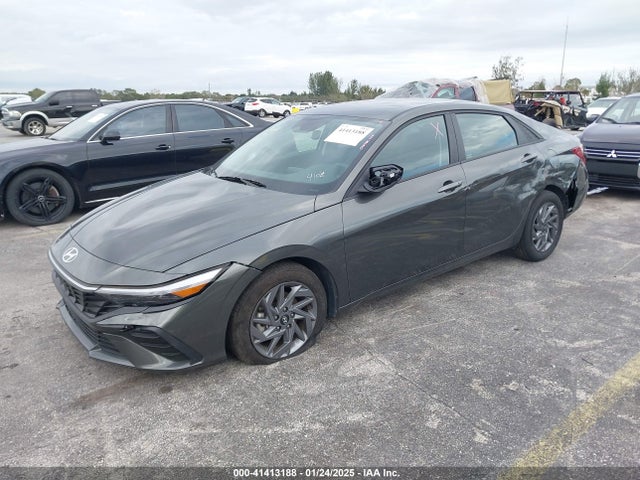 KMHLM4DG9RU663116 Hyundai ELANTRA SEL