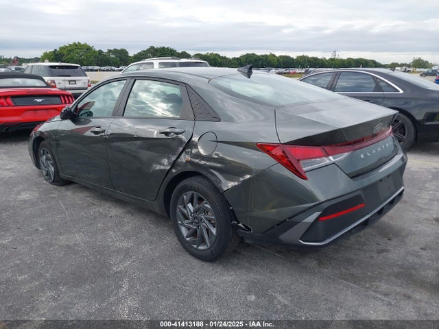 KMHLM4DG9RU663116 Hyundai ELANTRA SEL