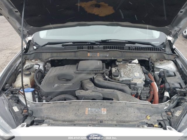 3FA6P0LU8ER310415 Ford Fusion Hybrid Se