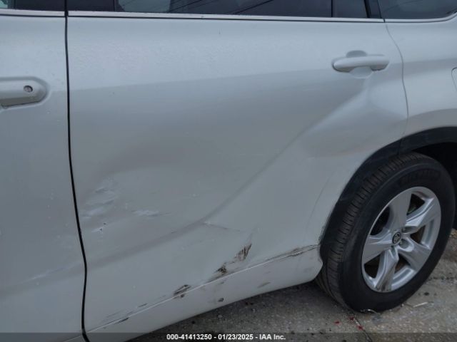 5TDKDRAH7PS016578 Toyota Highlander Le