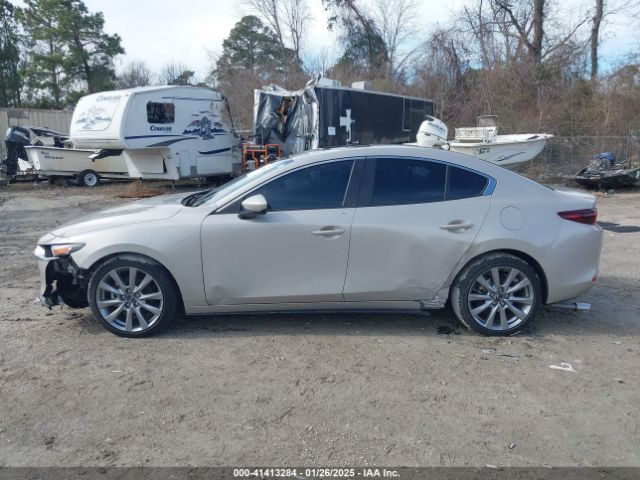 3MZBPBCLXNM311300 Mazda Mazda3 Preferred