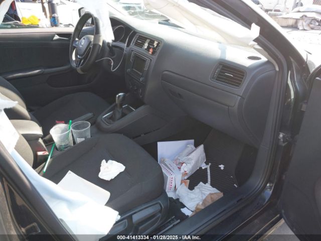 3VW267AJ0GM379397 Volkswagen Jetta 1.4t S