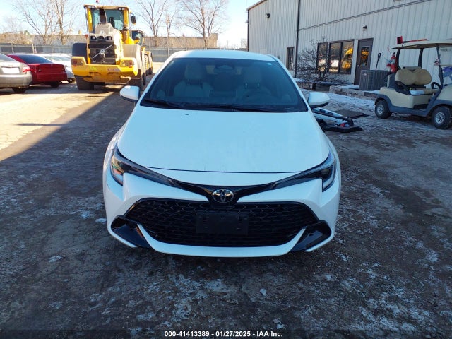 JTND4MBE9P3211742 Toyota COROLLA SE