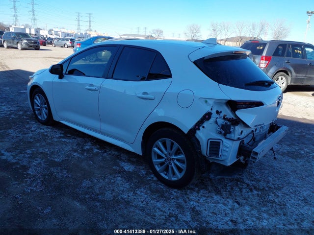 JTND4MBE9P3211742 Toyota COROLLA SE