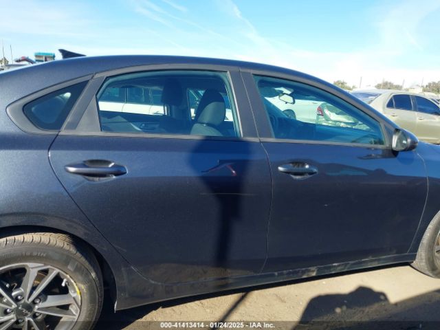 3KPF24AD0RE769440 KIA Forte Lxs
