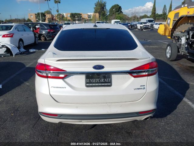 3FA6P0LU8HR276397 Ford Fusion Hybrid Se