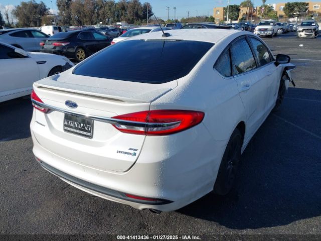 3FA6P0LU8HR276397 Ford Fusion Hybrid Se