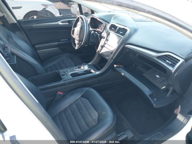 3FA6P0LU8HR276397 Ford Fusion Hybrid Se