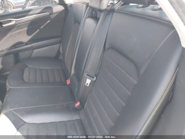 3FA6P0LU8HR276397 Ford Fusion Hybrid Se