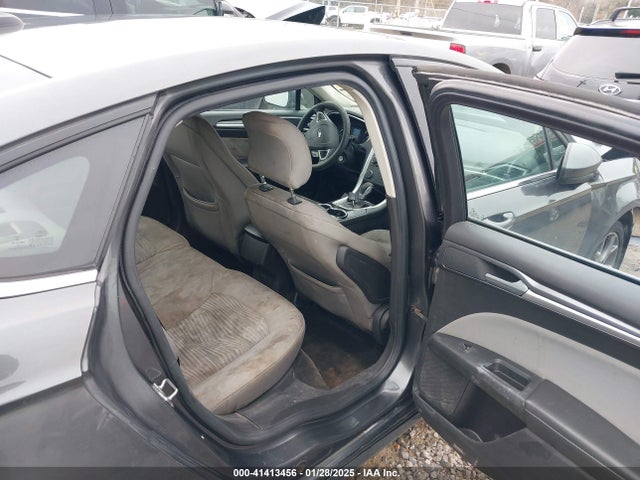 Ford FUSION S 2016 3FA6P0G73GR311446 Image 8