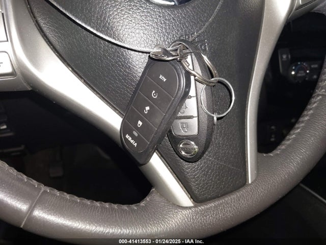 5N1AT2MV0FC795406 Nissan Rogue Sl