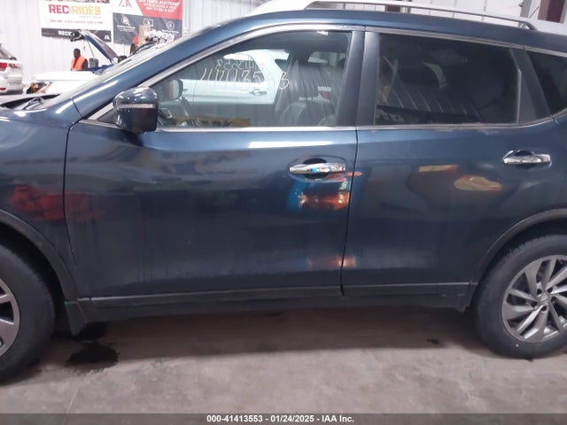5N1AT2MV0FC795406 Nissan Rogue Sl