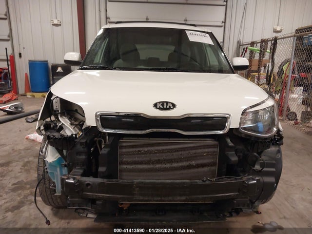 KIA SOUL + 2016 KNDJP3A55G7856231 Image 13