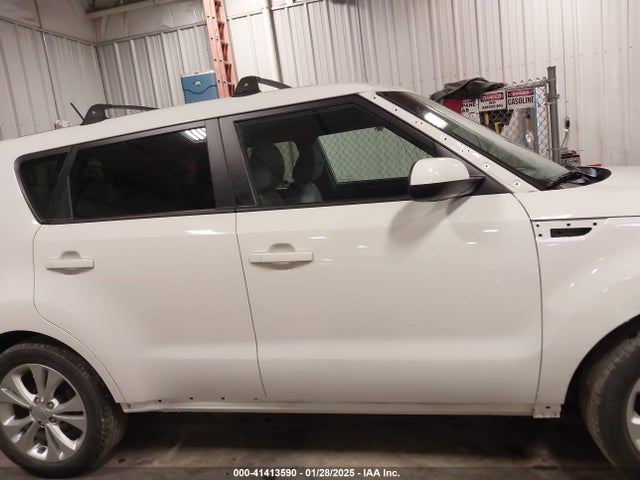 KIA SOUL + 2016 KNDJP3A55G7856231 Image 14