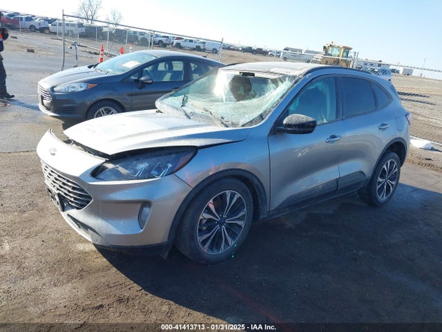 1FMCU9H92MUA13805 Ford ESCAPE SEL