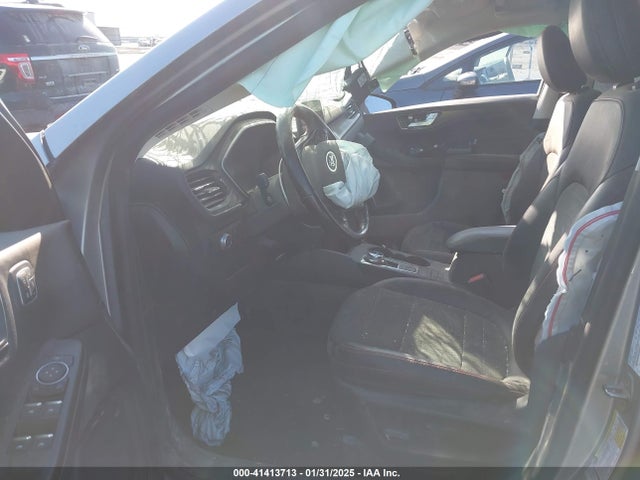 1FMCU9H92MUA13805 Ford ESCAPE SEL