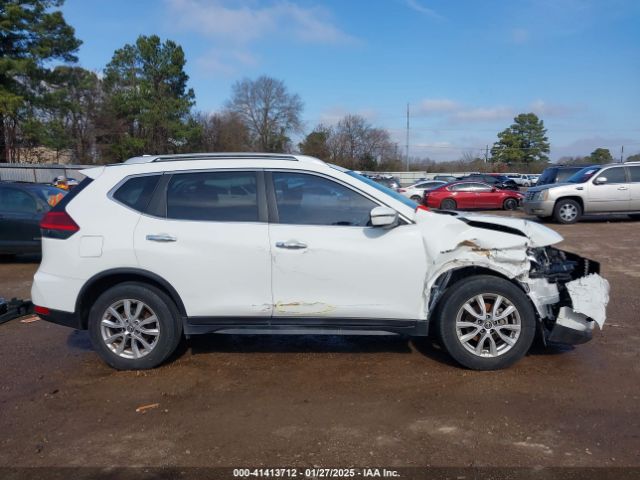 JN8AT2MT5HW131501 Nissan ROGUE SV