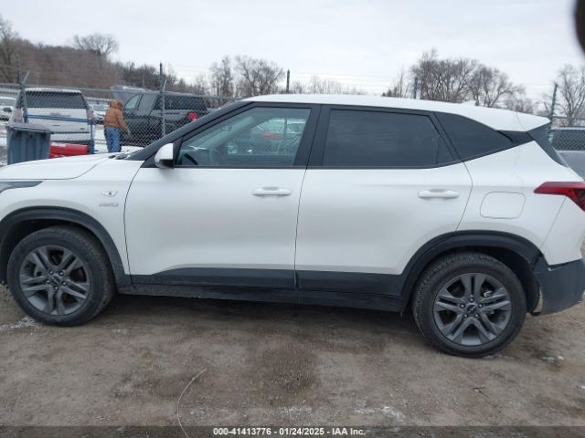 KNDEPCAA0P7449402 KIA Seltos Lx