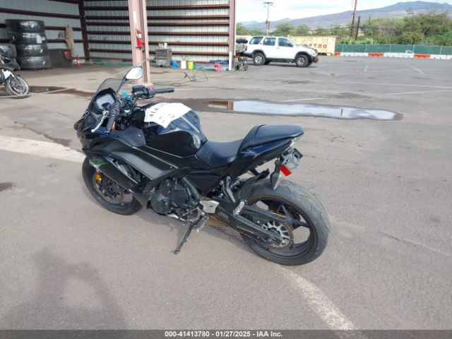 2020 KAWASAKI EX650 ML5EXEM16LDA18952 Photo 2