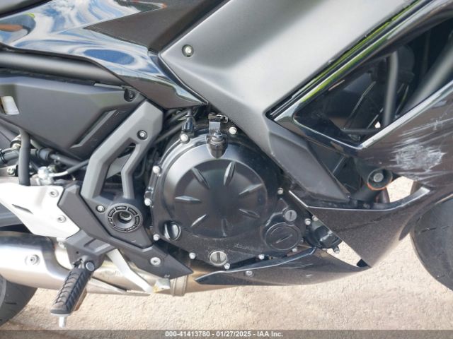 2020 KAWASAKI EX650 ML5EXEM16LDA18952 Photo 7