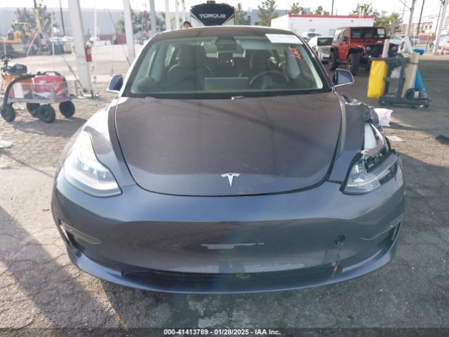 5YJ3E1EA3HF001713 Tesla Model 3 Long Range/standard
